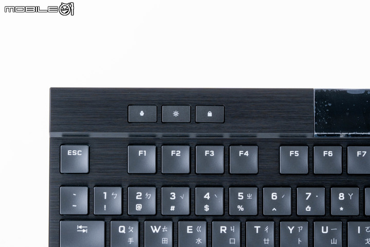 CORSAIR K100 AIR 無線機械鍵盤開箱試用 以超輕薄設計搭配 ULP 機械軸創造流暢輸入體驗