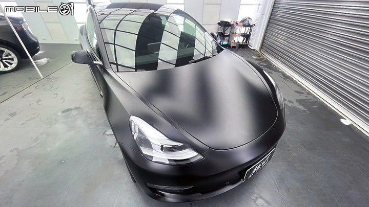 特斯拉 Model 3 鍍膜好?還是包膜好?優缺點比較分析