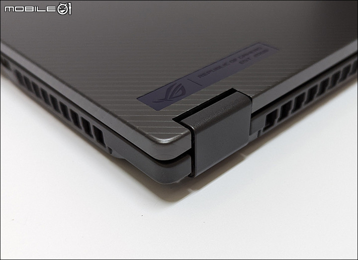 快速開箱:ROG Flow X16 GV601RM