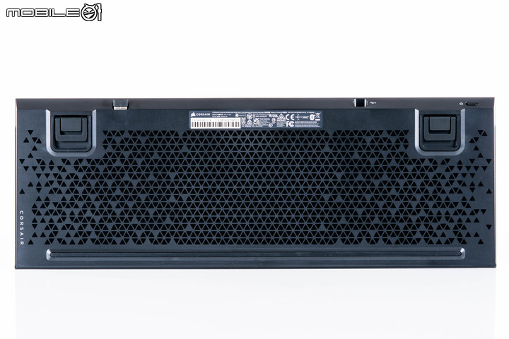 CORSAIR K100 AIR 無線機械鍵盤開箱試用 以超輕薄設計搭配 ULP 機械軸創造流暢輸入體驗