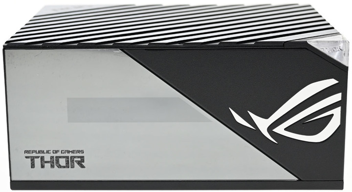 ASUS ROG THOR 1600W鈦金全模組化電源開箱