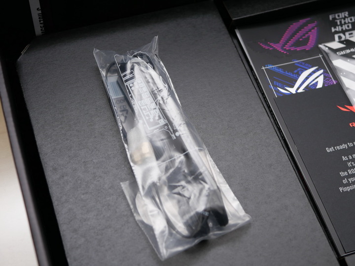 ROG STRIX 繼續升級 ROG STRIX Z790-E GAMING WIFI 開箱
