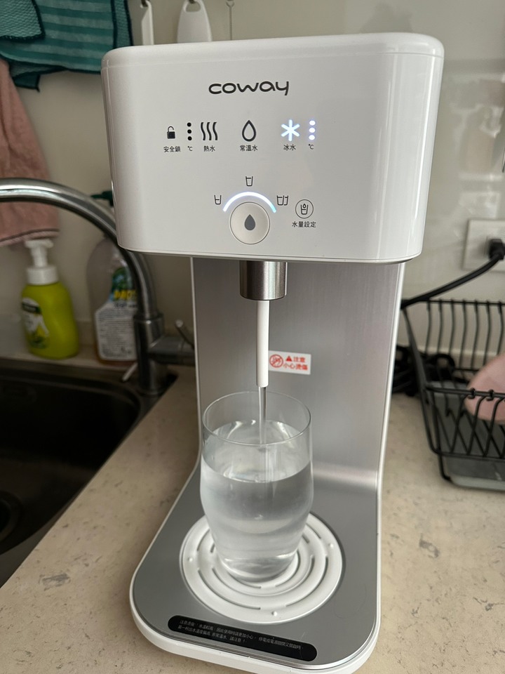 點我看大圖 讓喝水不再是煩惱:Coway CHP-242N飲水機入手分享 不便宜但好值得