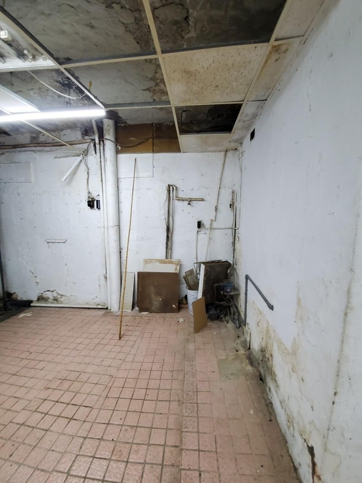 【開箱】低預算商空 店面 統包翻修分享