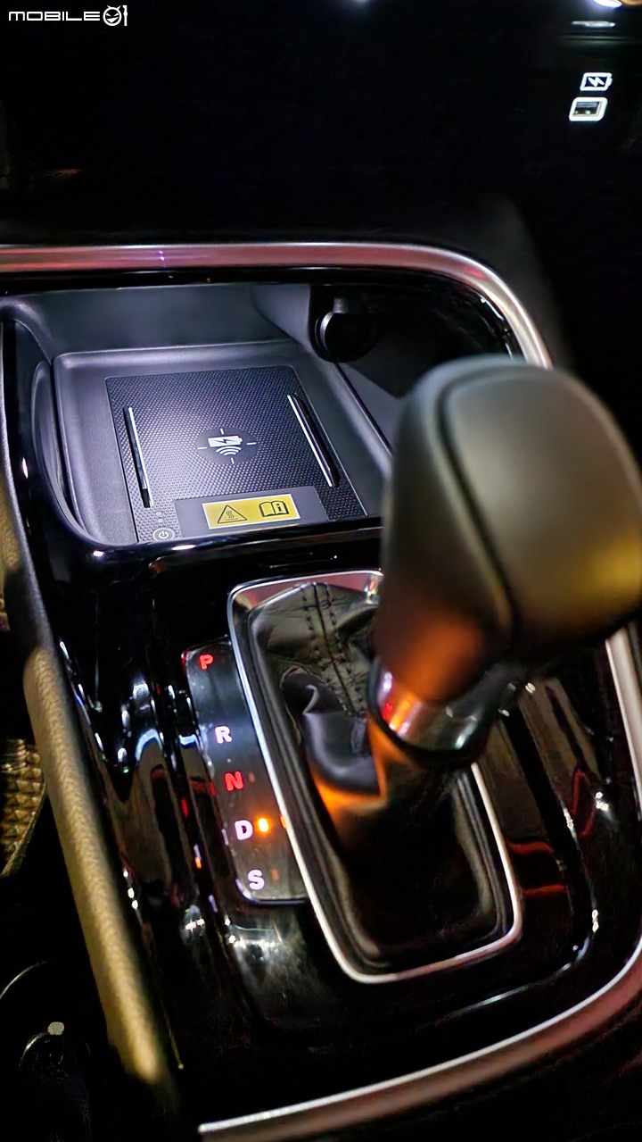 點我看大圖 2022 HRV尊榮版-白 開箱分享