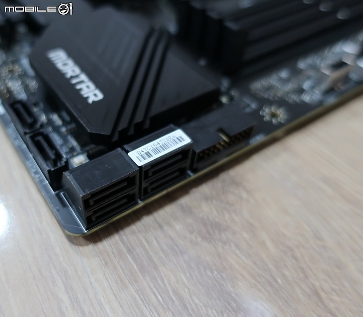 經典 MORTAR 迫擊砲 msi 微星 AM5 B650 Mortar WiFi 開箱