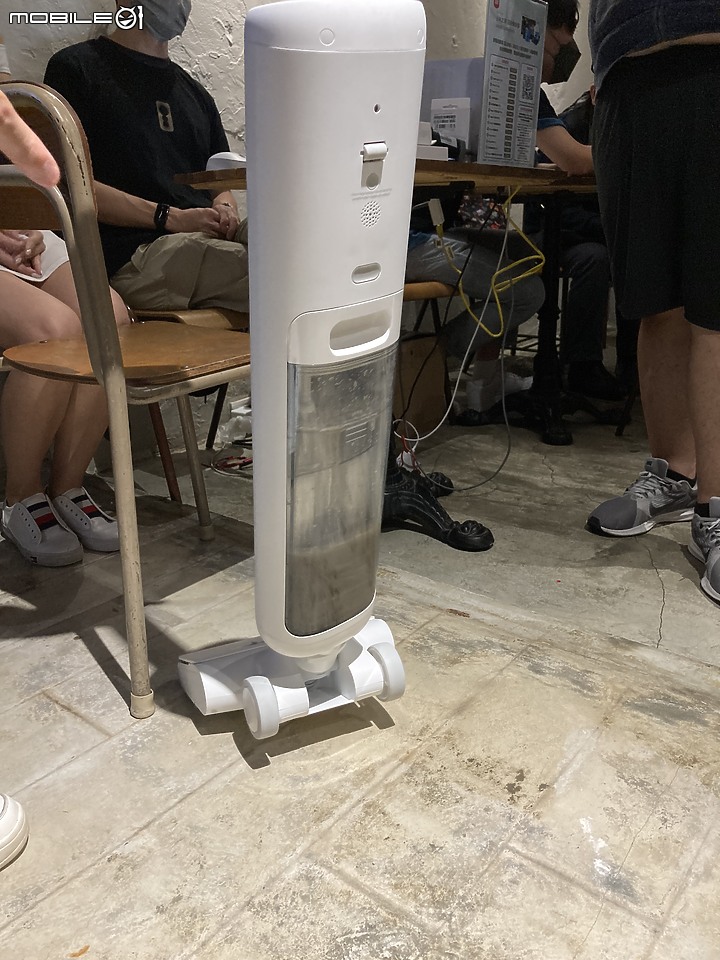 小米新機發表會 | X10+掃拖機器人 | W10 Ultra高溫無線洗地機 | 讓你當個全方位懶人