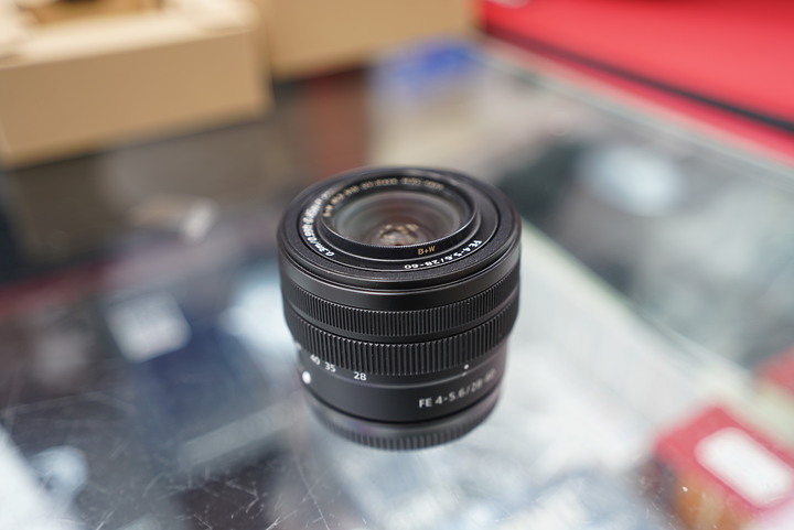 TAMRON 20-40mm F/2.8 DiIII VXD (A062)