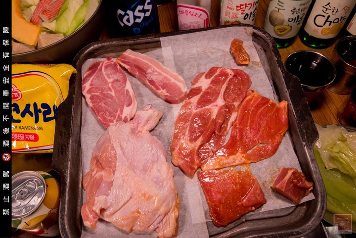 【臺南美食】台南韓式燒肉吃到飽,只要9起就有韓國烤肉和火鍋吃到飽~吃道飽韓式燒肉火鍋