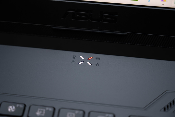 平價入門優選，ASUS TUF Gaming DASH F15 FX517ZC 電競筆電開箱測試