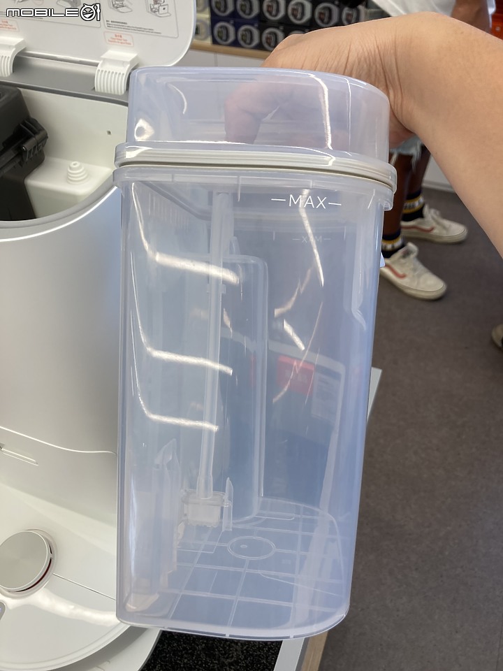 小米新機發表會 | X10+掃拖機器人 | W10 Ultra高溫無線洗地機 | 讓你當個全方位懶人
