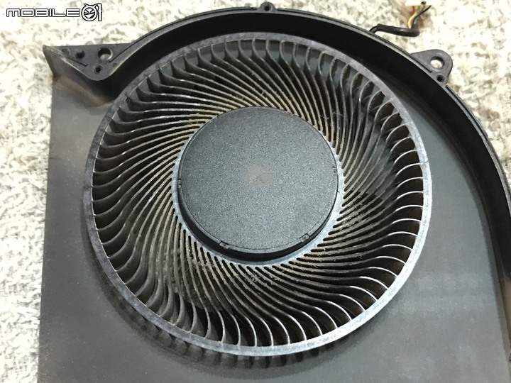 LEGION 5 PRO (R9000P)CPU+GPU改液態金屬散熱心得分享