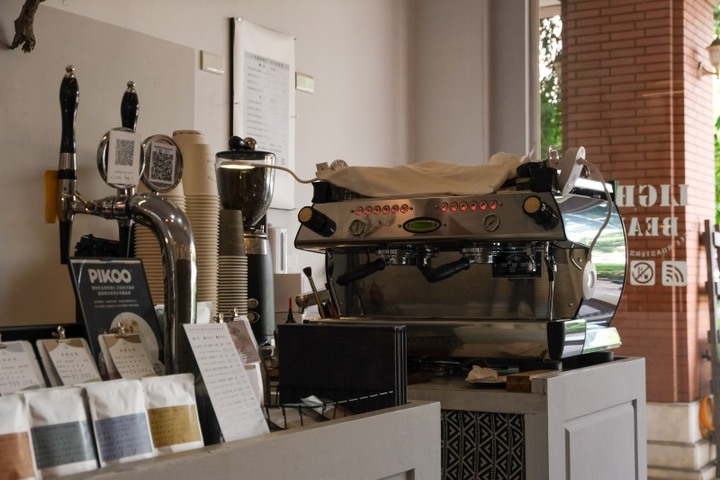 台中北區|隱藏住宅區人氣咖啡廳！必點獨家茶咖啡.手作甜點