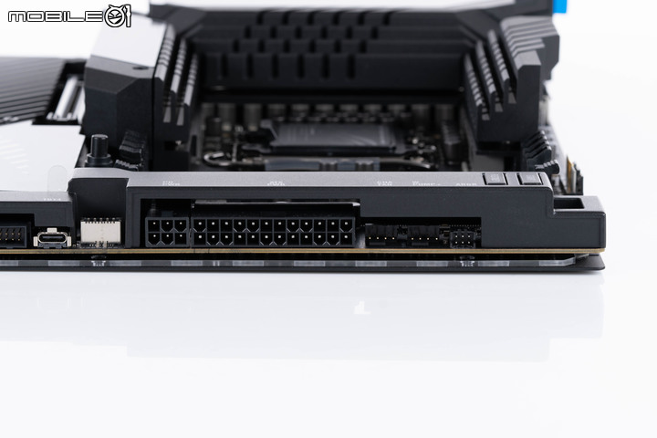 Intel 第 13 代 Core-S Raptor Lake 處理器編輯測試盒組開箱 feat ROG Maximus Z790 Extreme 主機板