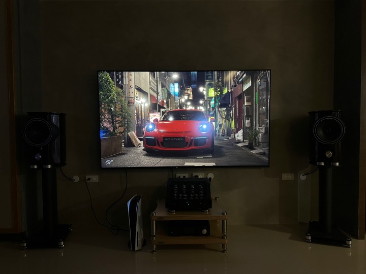幸運收到朋友的PS5 搭75X90K人生圓滿了
