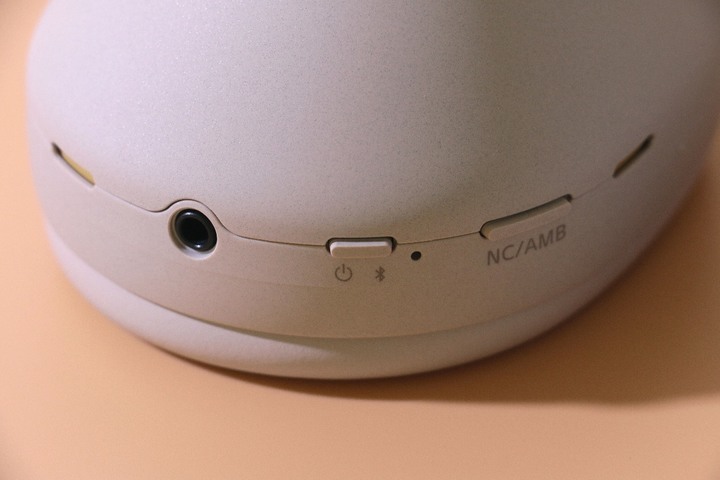 Sony WH-1000XM5 開箱,與使用兩年多的 WH-1000XM4 相比進步不少!