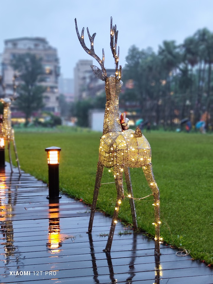 【Xiaomi 12T Pro】 開箱 + 實拍分享 + 體驗會～享受年輕人的第一個兩億！