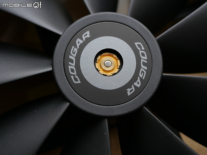 點我看大圖 回流焊加持 COUGAR 美洲獅 FORZA 85 單塔空冷