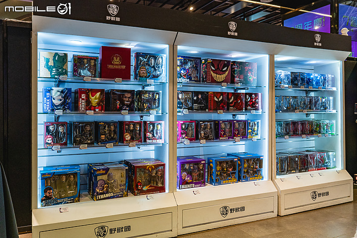 磅礴造景、漫威限量產品一把抓!英雄集結玩具特別企劃直擊