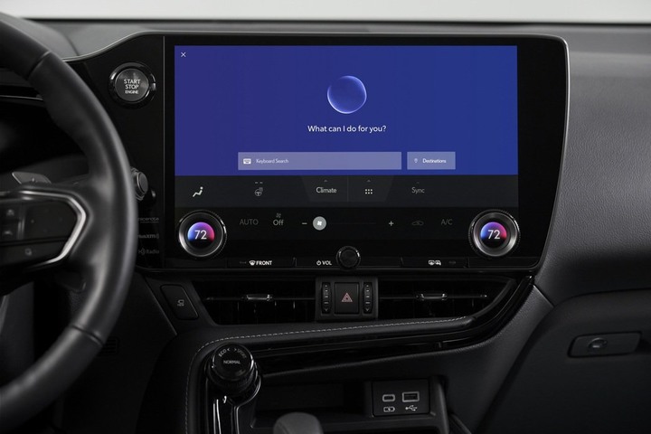 Toyota的內建語音助理 原來有很硬的後台！