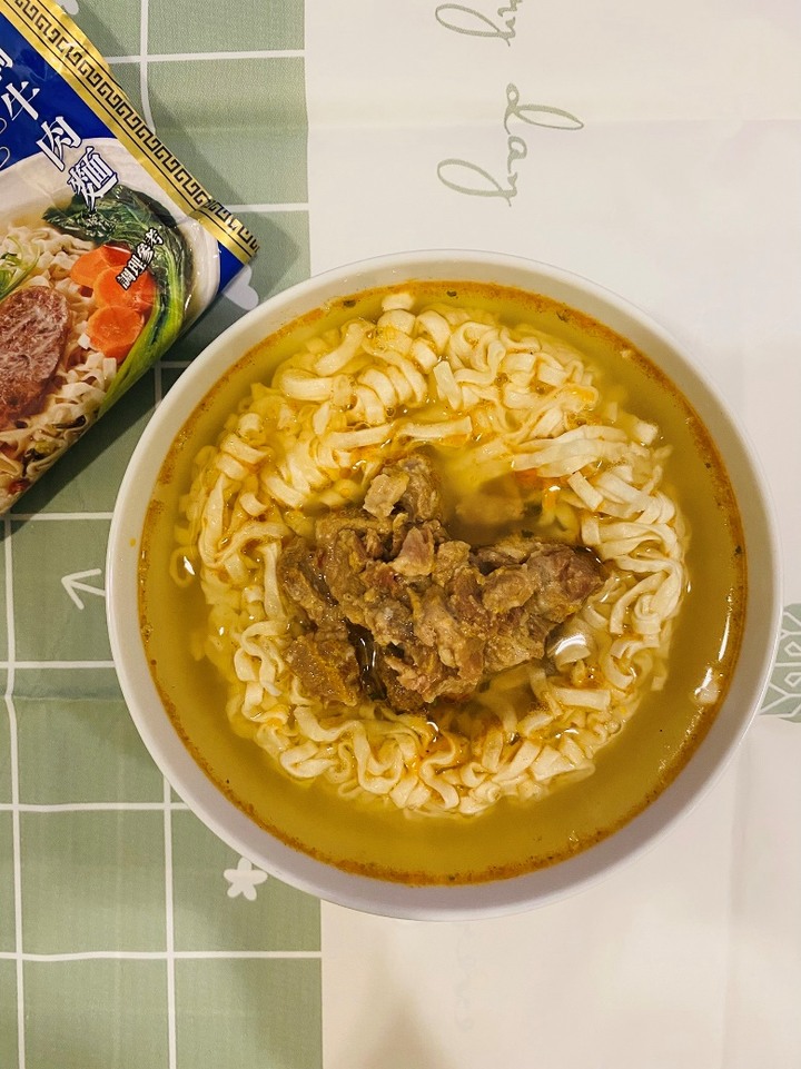 你吃過最厲害的牛肉泡麵是?