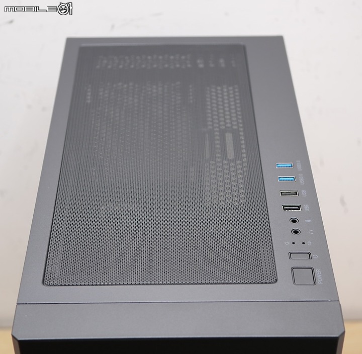 點我看大圖 低調無光 darkFlash DLC29 四面網格入門款 ATX 開箱