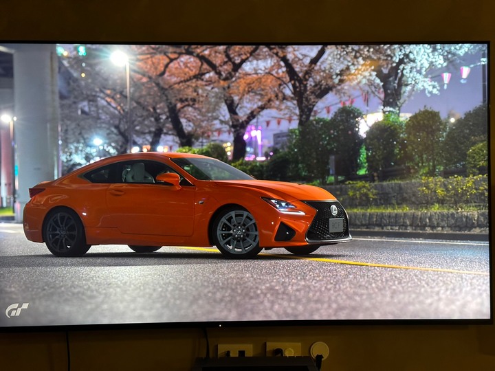 幸運收到朋友的PS5 搭75X90K人生圓滿了