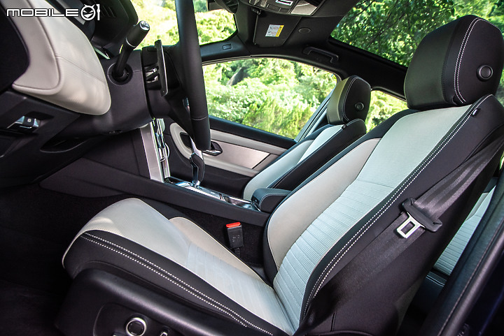 Land Rover新年式Discovery Sport P250 R-Dynamic SE七座車型試駕|配備有增亦有減,空間機能依然表現亮眼!