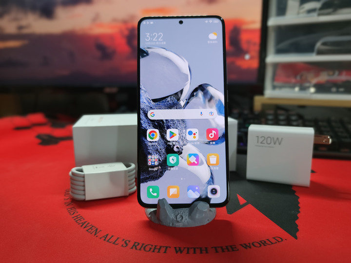 【Xiaomi 12T Pro】 開箱 + 實拍分享 + 體驗會～享受年輕人的第一個兩億！