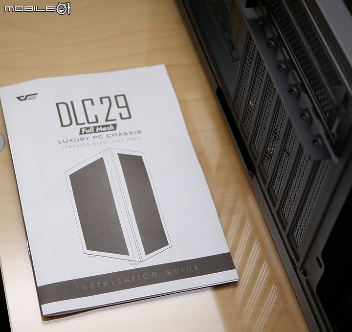 點我看大圖 低調無光 darkFlash DLC29 四面網格入門款 ATX 開箱