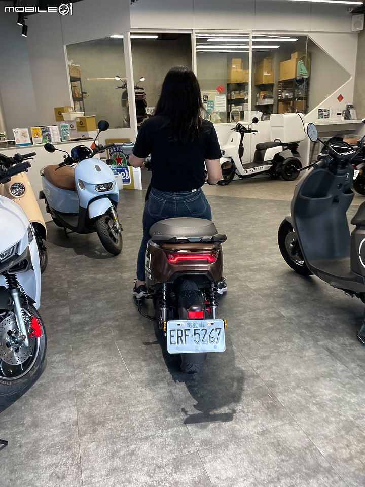 <試乘體驗心得> 宏佳騰智慧電車 Ai-1 Ultra Belt @台北信義宏佳騰智慧電車