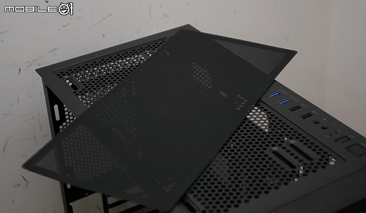 點我看大圖 低調無光 darkFlash DLC29 四面網格入門款 ATX 開箱