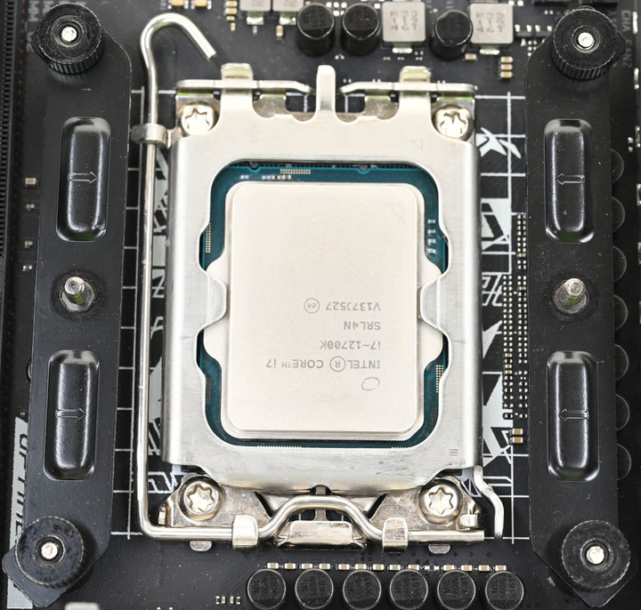 Cougar FORZA 85散熱器簡介及測試