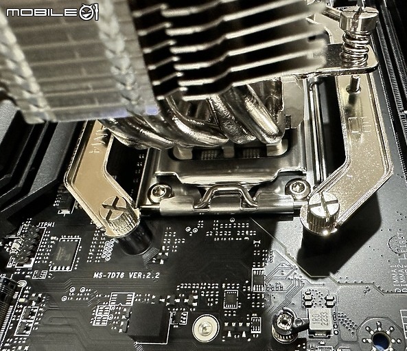 經典 MORTAR 迫擊砲 msi 微星 AM5 B650 Mortar WiFi 開箱