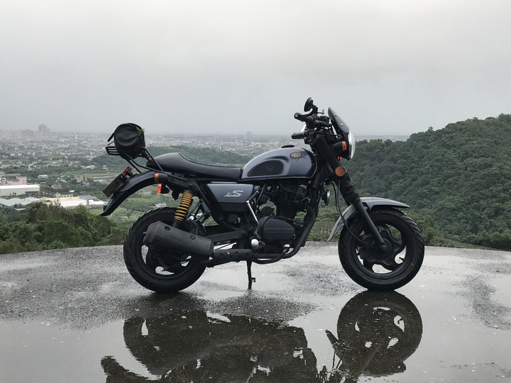 山林巡邏車 SYM T2 -- 跨界巡山員