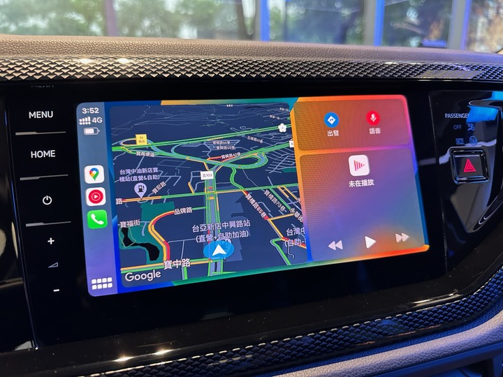 點我看大圖 回原廠保養賞個POLO,不該亂看車的…