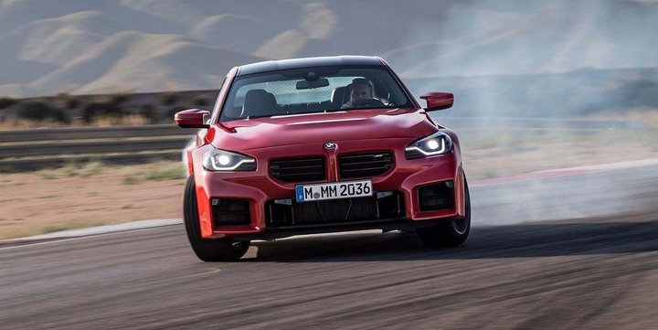 M-power完勝AMG...! 最強M2登場！G87至少還是純油, 純後驅, 還有手排!