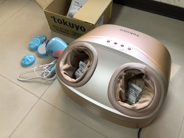 tokuyo腳底按摩機開箱 年底就是要桑一下