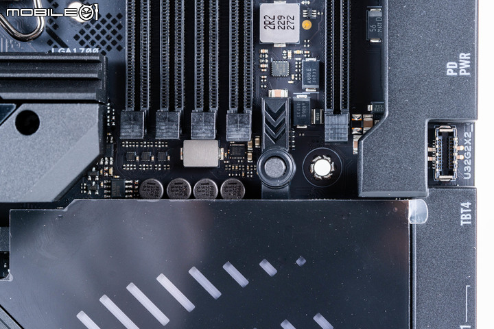 Intel 第 13 代 Core-S Raptor Lake 處理器編輯測試盒組開箱 feat ROG Maximus Z790 Extreme 主機板