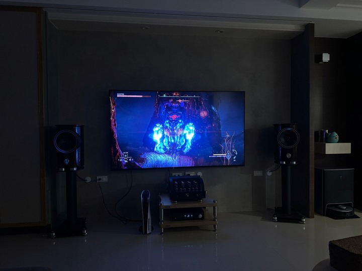 幸運收到朋友的PS5 搭75X90K人生圓滿了