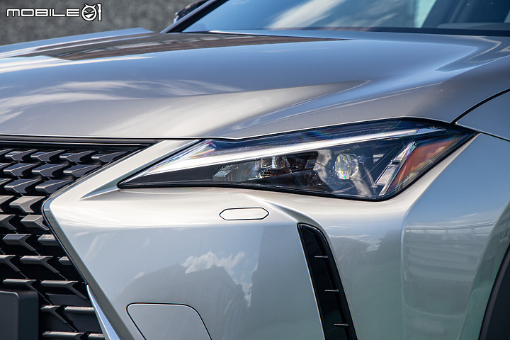 Lexus UX 250h 新年式試駕|影音系統再升級,發揮最強親和力!