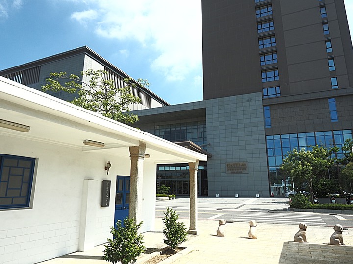 羅寶田神父紀念園區,「洋菩薩」所蓋的天主堂舊址,金門人將它轉換為永久的紀念物 — 盛夏金門四日行 金湖篇 第1部