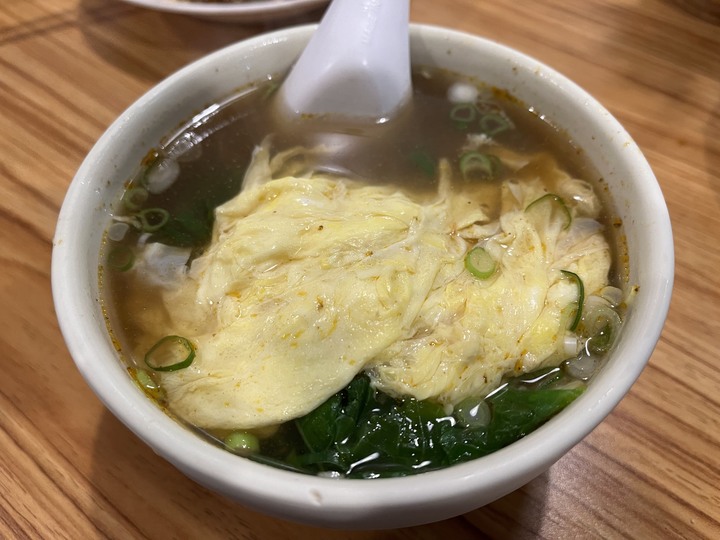 [食記] 慶有餘麵館，台灣基隆中正，紮實飽滿香麻辣的紅油抄手