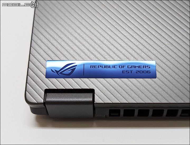 快速開箱:ROG Flow X16 GV601RM