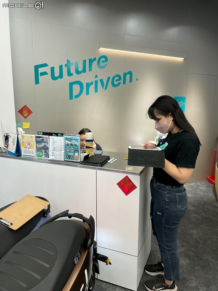 <試乘體驗心得> 宏佳騰智慧電車 Ai-1 Ultra Belt @台北信義宏佳騰智慧電車