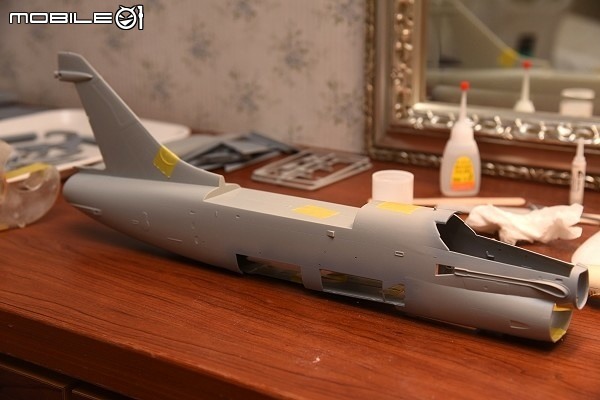 [模型製作記] 1/32 A-7E 戰鬥紅雞