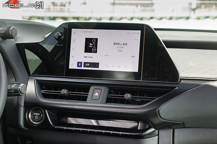 Lexus UX 250h 新年式試駕|影音系統再升級,發揮最強親和力!