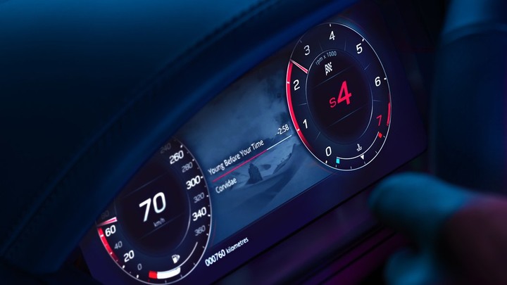 Jaguar 推出 F-TYPE 75 最終式樣車 正式向純種內燃機世代告別