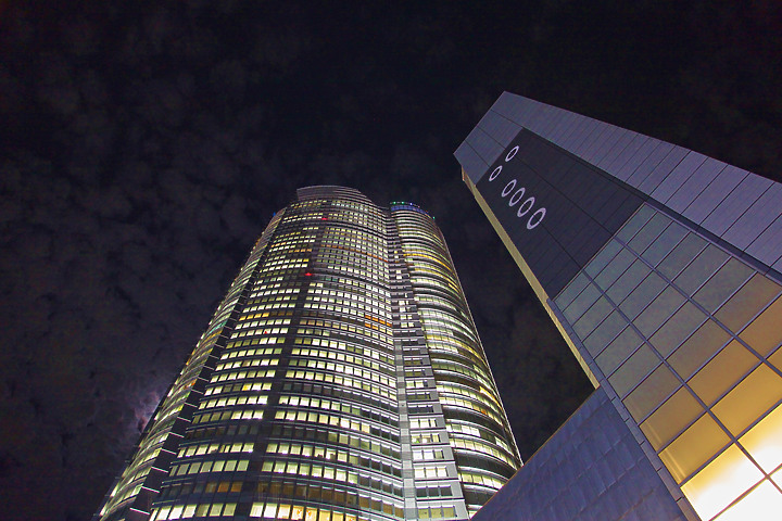 夜景 ▪ 民宿 ▪ 星野 ▪ 漫畫景點 ▪ 東京8日之旅