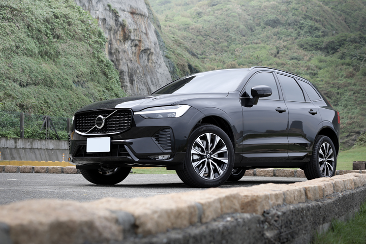 目光所至、心之所向,駕著XC60 B5逐風踏浪